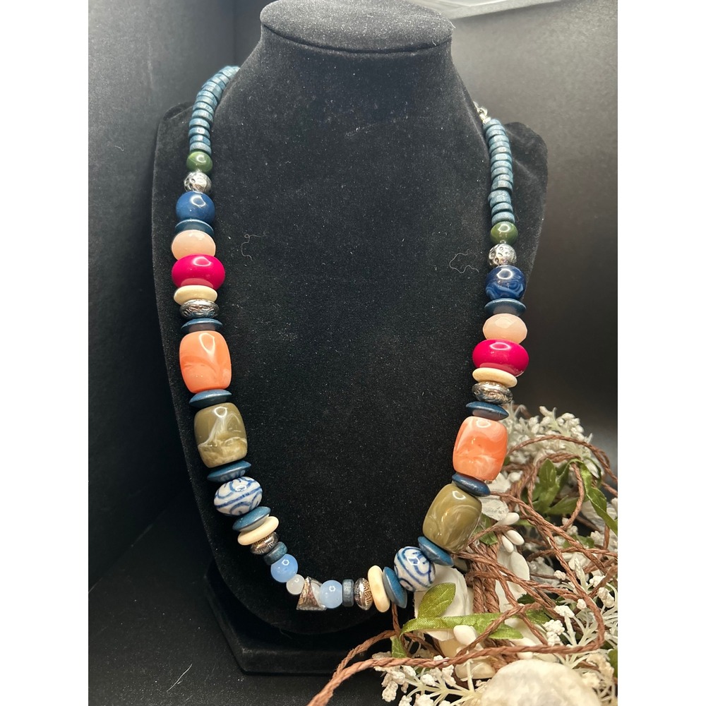 Chicos Chunky Beaded‎ Statement Necklace Multi Color Wood Resin Silver Tone Boho